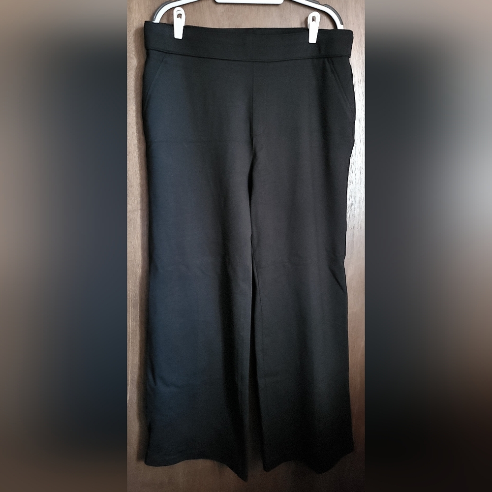 EUC SPANX "The Perfect Wide-Leg Pants" 🖤